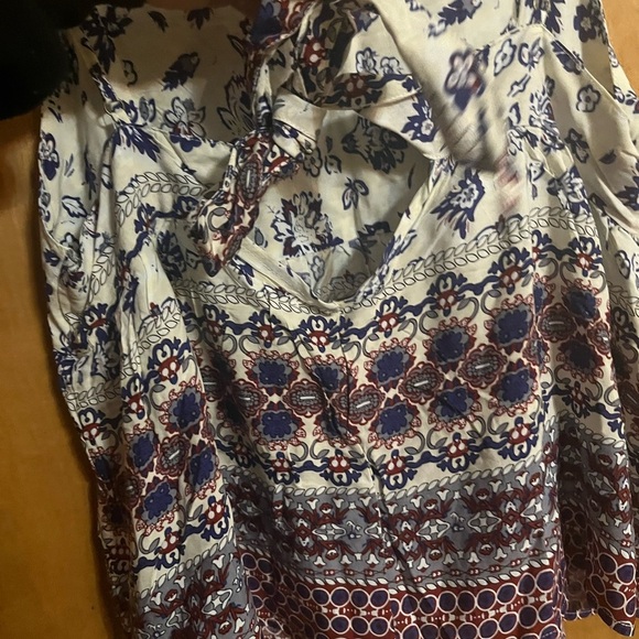 Pattern Print Women's Top - Picture 10 of 10